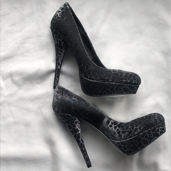 Kate & Mel Sparkly Zebra Platform Heels - Picture 2 of 11